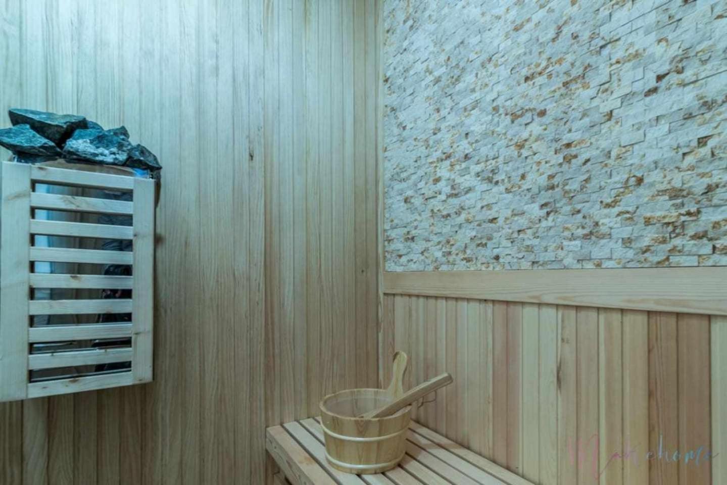 Lujo A Tu Alcance Con Spa Y Garaje Pleno Centro Huelva Ngoại thất bức ảnh