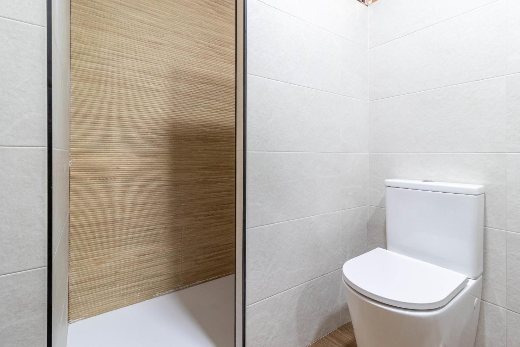 Lujo A Tu Alcance Con Spa Y Garaje Pleno Centro Huelva Ngoại thất bức ảnh