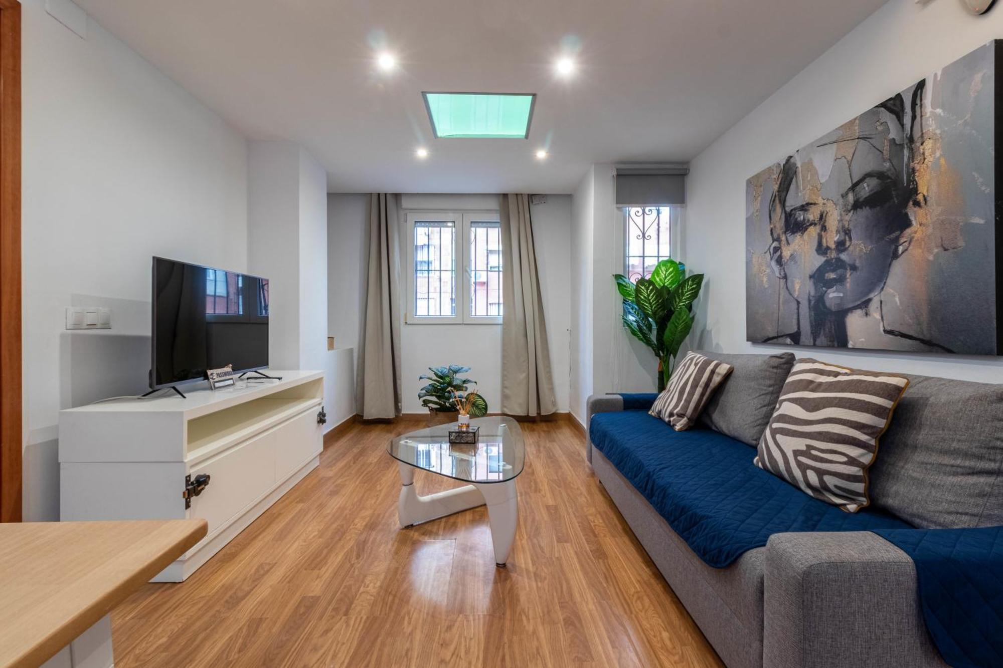 Lujo A Tu Alcance Con Spa Y Garaje Pleno Centro Huelva Ngoại thất bức ảnh